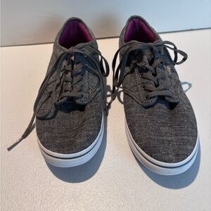 Vans Women’s Gray Herringbone Lace-Up Sneakers Size 9